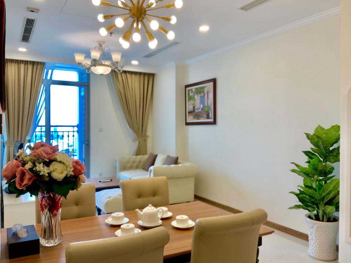 Luxhomes Saigon - Vinhomes Central Park Ho-Chi-Minh-Stadt Exterior foto