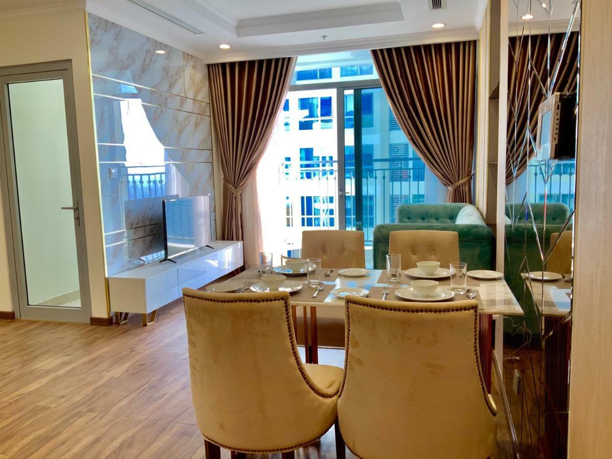 Luxhomes Saigon - Vinhomes Central Park Ho-Chi-Minh-Stadt Exterior foto