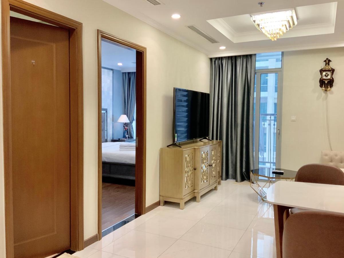 Luxhomes Saigon - Vinhomes Central Park Ho-Chi-Minh-Stadt Exterior foto