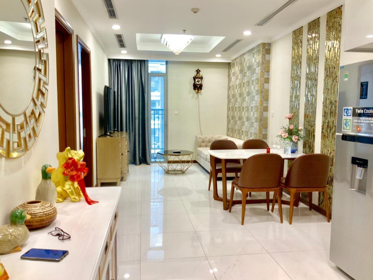 Luxhomes Saigon - Vinhomes Central Park Ho-Chi-Minh-Stadt Exterior foto